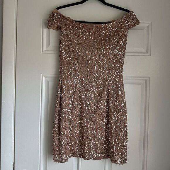 ADRIANNA PAPELL Rose Gold Sequin Dress sequins mini size 4 s off shoulder - Picture 4 of 8
